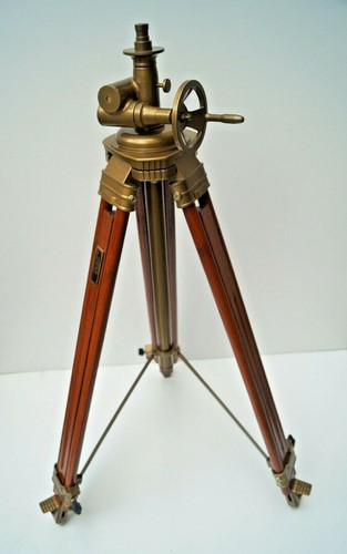 Royal style wooden tripod - style,