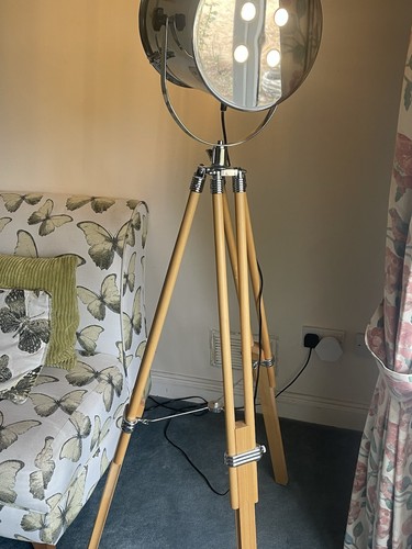 Tripod spotlight floor lamp - floor,